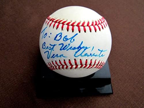 Вера Роберто Съпругата на Роберто Клементе с Копито подписа Auto Vintage Onl Baseball Jsa - Бейзболни топки с автографи